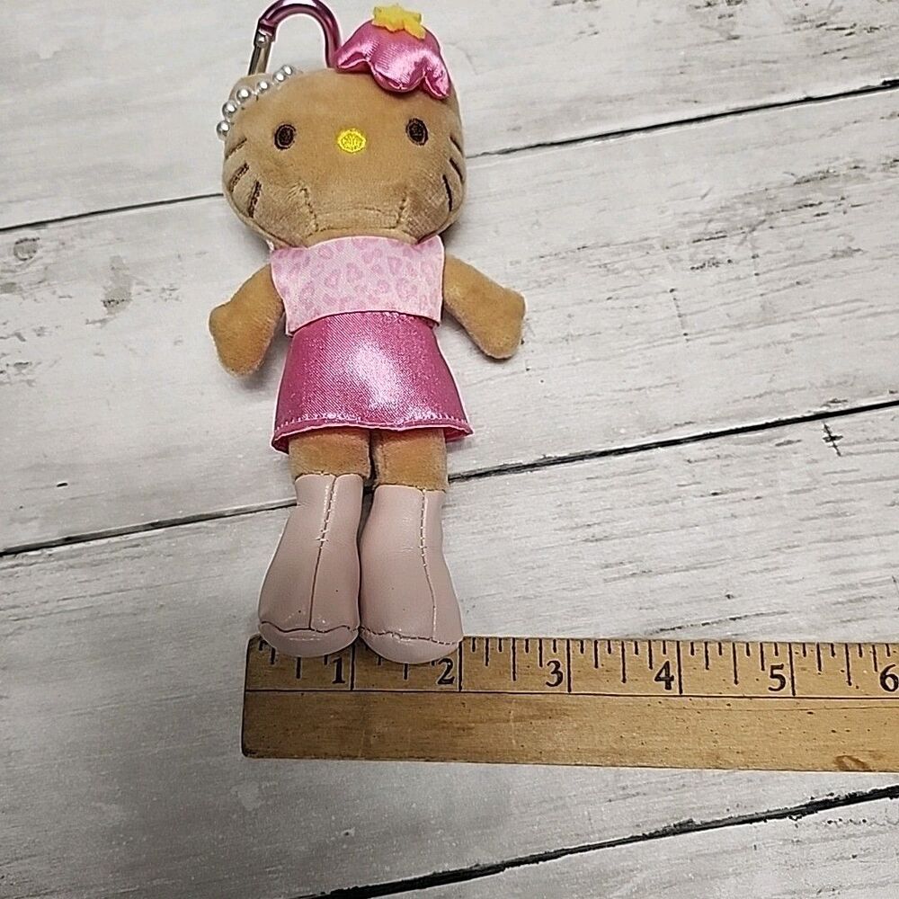 Hello Kitty 90s Style Pink Leopard Pattern Plush | Keychain/Bag Charm Mascot - Picture 6 of 12